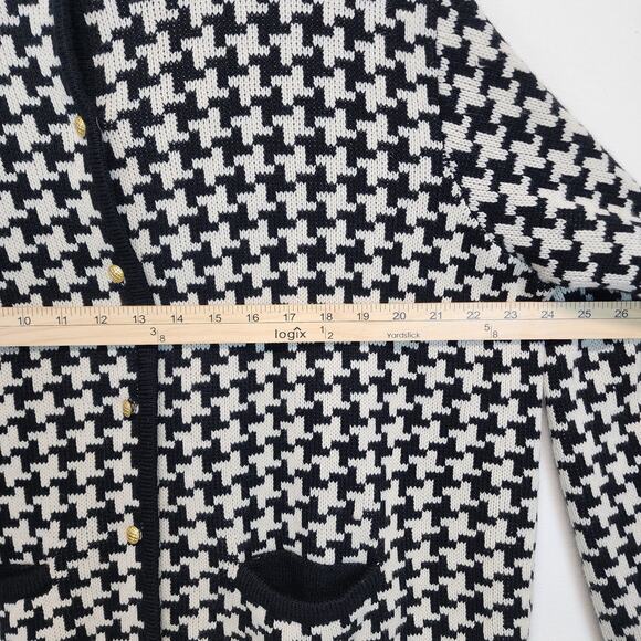 Vintage Houndstooth Cardigan Sweater Size XL Black White Gold Buttons Academia - Picture 7 of 8